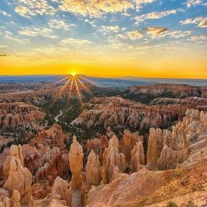 Hello & Welcome @ mariap20198 Closet PM